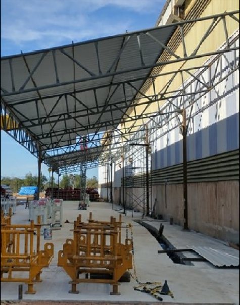Estrutura metálica industrial: o que exigir antes de fechar contrato