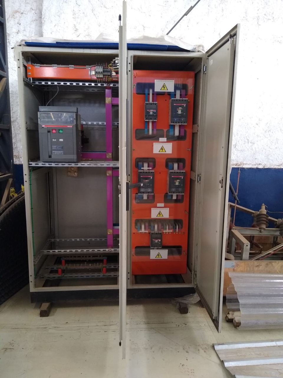 Serviços de engenharia industrial em elétrica: obra executada pela Maxtec Engenharia